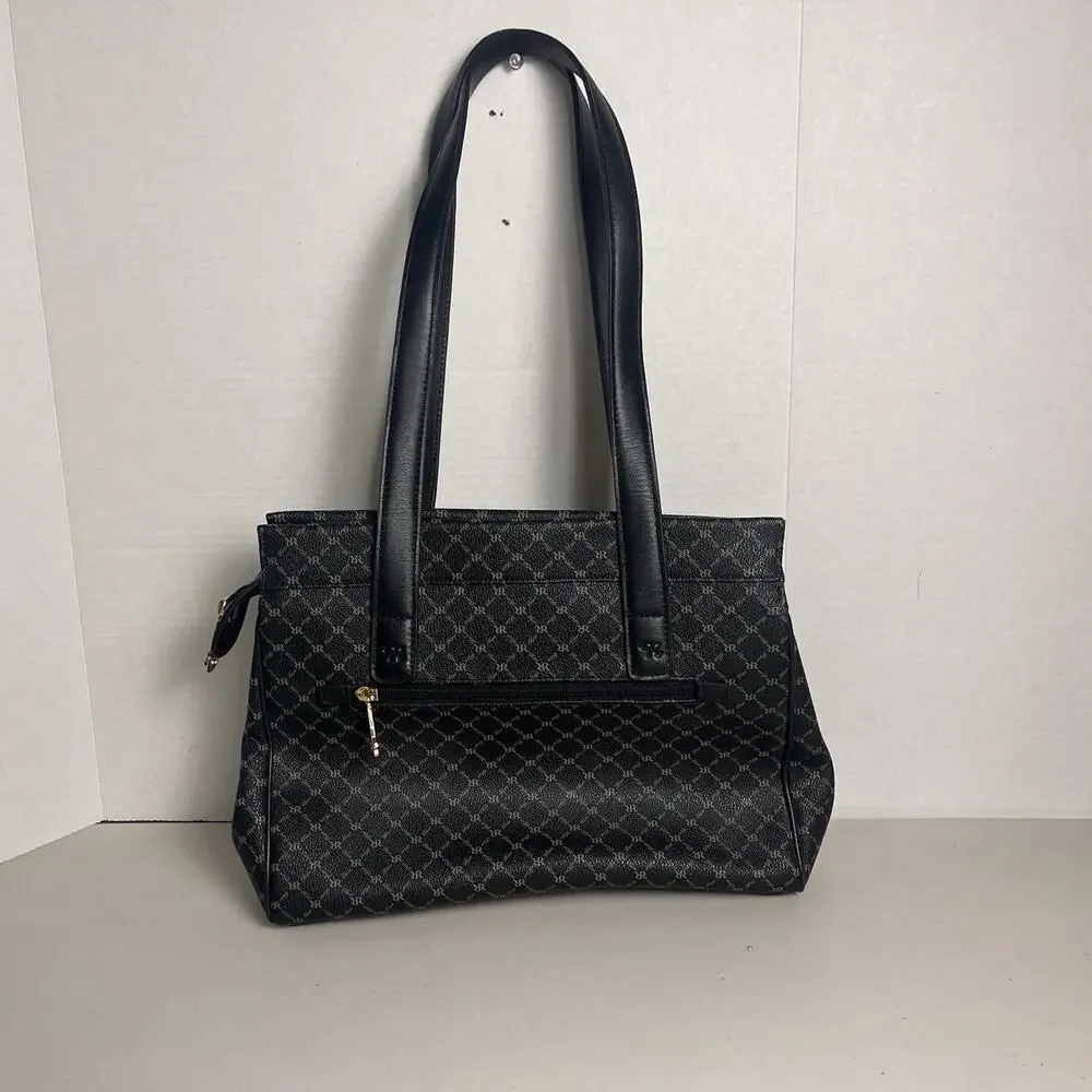Rioni chelsea black